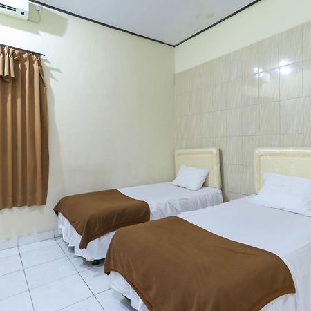 Nb Bali Guesthouse Kuta Lombok Kültér fotó