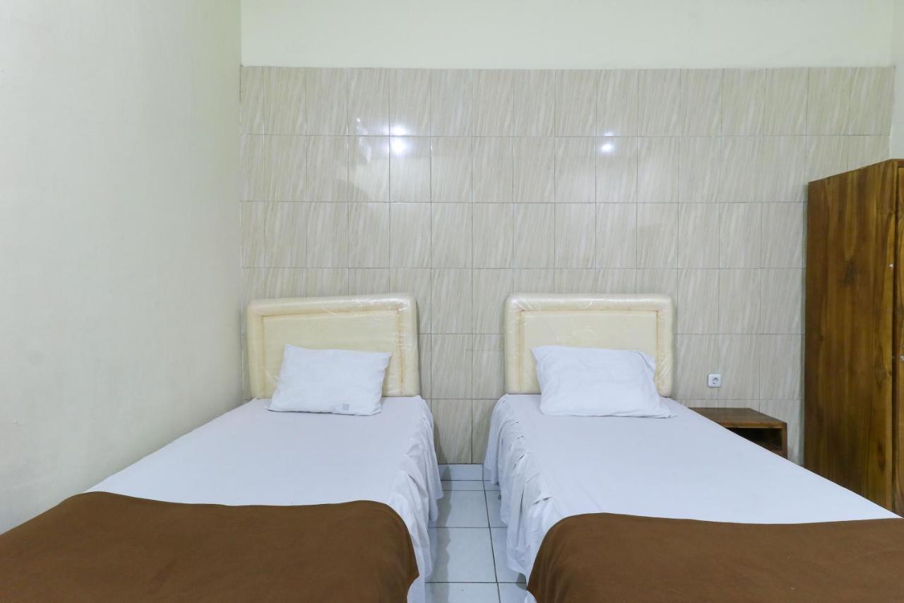 Nb Bali Guesthouse Kuta Lombok Kültér fotó