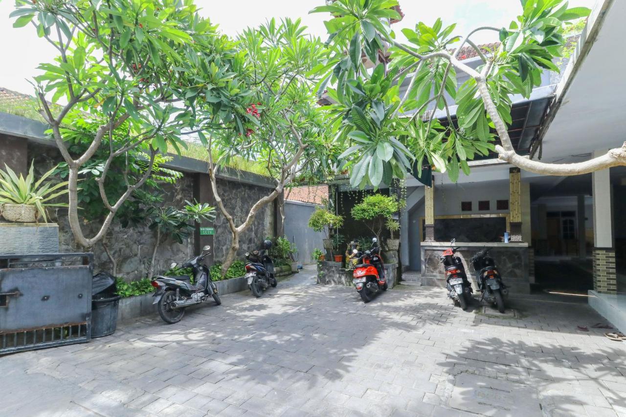 Nb Bali Guesthouse Kuta Lombok Kültér fotó