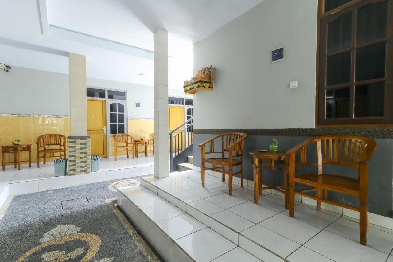 Nb Bali Guesthouse Kuta Lombok Kültér fotó